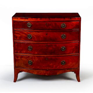 19TH CENTURY FEDERAL BOWFRONT MAHOGANY CHEST