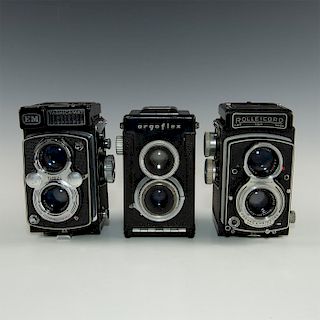 GROUP OF 3 TWIN LENS REFLEX ROLL FILM CAMERAS