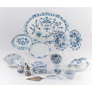 Carl Teichert Meissen Tablewares, Blue Onion