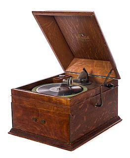 Oak Victor Victrola Phonograph