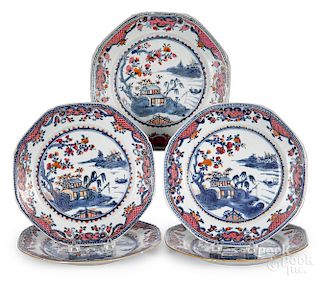 Set of five Chinese export porcelain plates, ca.