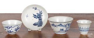 Four pieces of Chinese blue and white porcelain