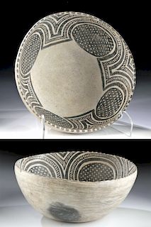 Prehistoric Anasazi Pottery Bowl, ex-Mesa Verde Museum