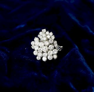 Tiffany & Co. Lady's Platinum and Diamond Fashion Ring