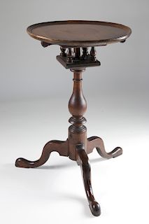 Chippendale Mahogany Tip and Turn Top Candle Stand, Philadelphia, mid 18th Century