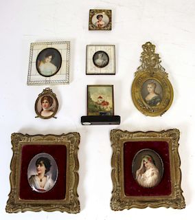 GROUPING OF 7 MINIATURES AND ONE CLOCK.