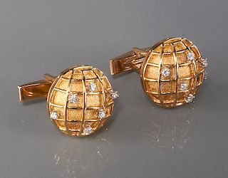 Men's 14k gold cufflinks with diamonds