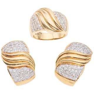 A diamond 16K yellow gold ring and pair of earrings set 