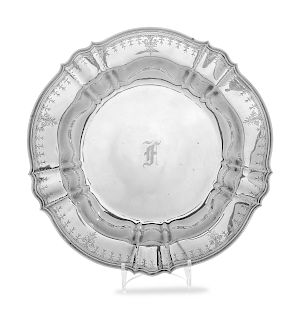 An American Silver Serving Platter
Lebkeucher & Co., Newark, NJ, 20th Century
having scalloped rim with engraved decoration and center monogram.