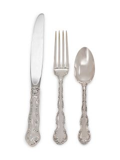 An American Silver Partial Flatware Service
Gorham Mfg. Co., Providence, RI
Strasbourg pattern, comprising:6 dinner knives with stainless steel blades