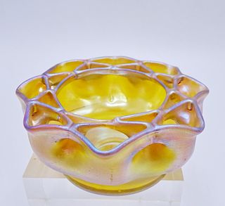 TIFFANY SGN. FAVRILLE GLASS FLOWER FROG 