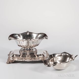 French .950 Silver Sauceboat