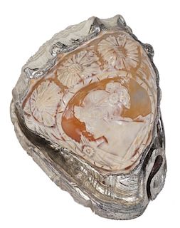 A large Silver Plate Cameo Portrait Shell