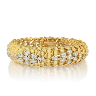 A Textured Gold Diamond Scale Bracelet, Italian