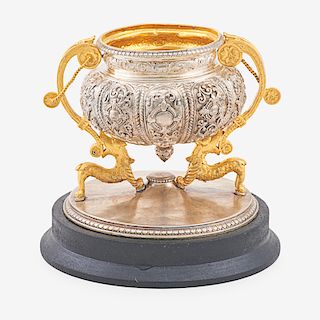 FINELY DETAILED INDIAN PARCEL-GILT SILVER TROPHY CUP