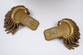 ANTEBELLUM LOUISIANA COLONEL’S EPAULETTES WITH PELICAN BUTTONS 

A fine pair of epaulettes for a Louisiana colonel of the antebellum...