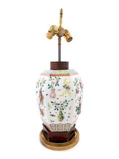 A Famille Rose Porcelain 'Hundred Antiques' Vase 