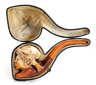 Meerschaum pipe - France late 19th early 20th Century, signed Ecume Veritable