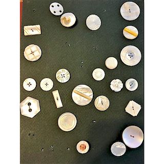 2 LARGE & 4 SMALL CARDS OF MOTHER OF PEARL BUTTONS