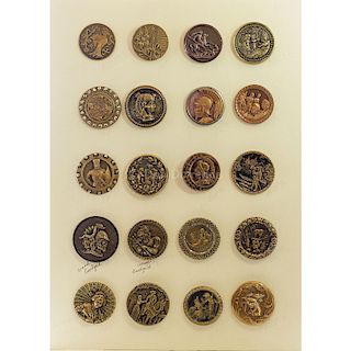 CARD OF LARGE BRASS PICTURE BUTTONS