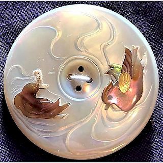 1 LARGE PEARL BUTTON WITH AN INLAYED ABALONE DUCKS
