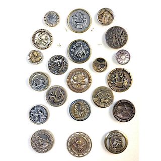 CARD OF 21 MEDIUM/LARGE METAL PICTURE BUTTONS