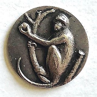 1 SMALL BACKMARKED THIRD AVENUE SILVER MONKEY BUTTON