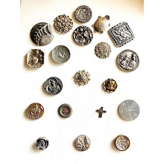 FULL CARD OF WHITE METAL BUTTONS INCLUDING STEEL