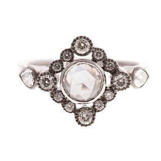 A Ladies Rose Cut Diamond Ring in 18K Gold