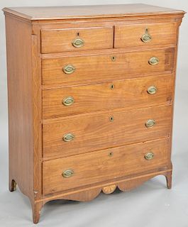 Virginia Federal mahogany tall chest, two over four drawer, flanked by line inlaid flat pilasters, set on short French feet, having inlaid drop center