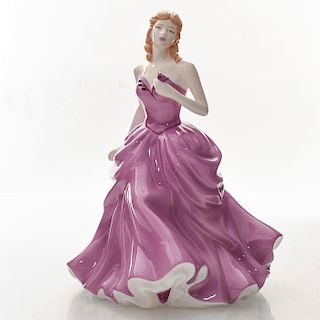 ROYAL DOULTON FIGURINE OF THE YEAR 2005 VICTORIA HN4623