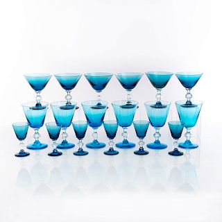 18 ART DECO BARWARE GLASSES