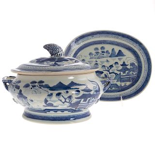 Contemporary Chinese Export Canton Soup Tureen