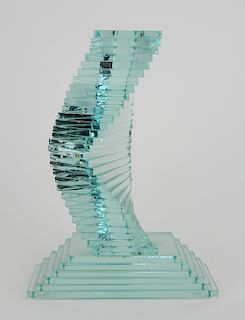 Mary Kay Simoni sculpture