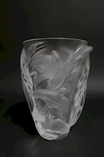Lalique Martinets Vase with Doves