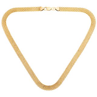 A yellow gold 15 K necklace.