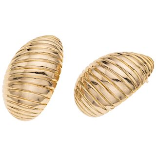 A yellow gold 12 K earrings.