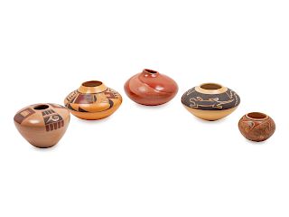 Dextra Nampeyo
(Hopi-Tewa, 1928-2019)
Group of Five Pots
