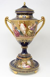 Exceptional Antique Royal Vienna Porcelain Urn