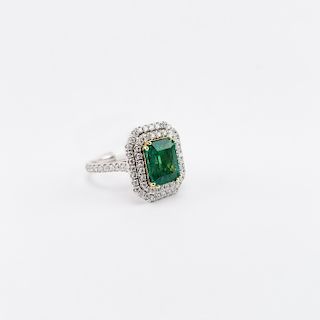 18K White Gold Emerald & Diamond Ring