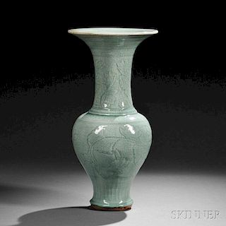 Longquan Celadon Yen-Yen   Vase