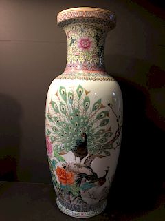 OLD Large Chinese Famille Rose Vase with Phoenix and flowers, Republic, Ca 1911-1949