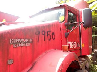 Tractocamión Kenworth T800 2009