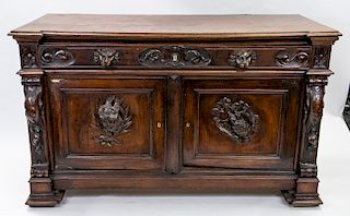 A RENAISSANCE REVIVAL WOODEN COMMODE, EARLY 20TH CENTURY