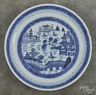 Chinese export porcelain canton charger, 19th c., 13 3/8'' dia.