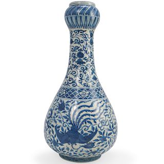 Chinese Qing Blue and White Garlic Head Vase