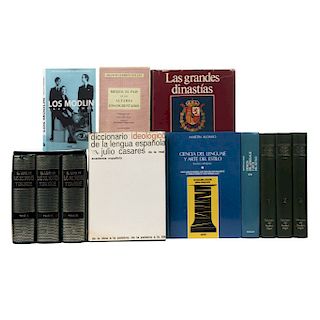 LOTE DE LIBROS: DICCIONARIOS, LITERATURA Y ANTOLOGÍA.  a) Antología de la Novela Corta Universal. Total de piezas: 12.