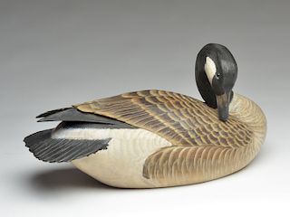 Superb hollow decorative Canada goose, Ward Brothers, Crisfield, Maryland.