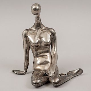 Segues. Desnudo abstracto femenino. Firmada. Fundición en bronce patinado. 19 cm de altura.