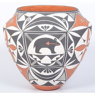 Sarah Garcia (Acoma, 1928-2015) Pottery Olla 